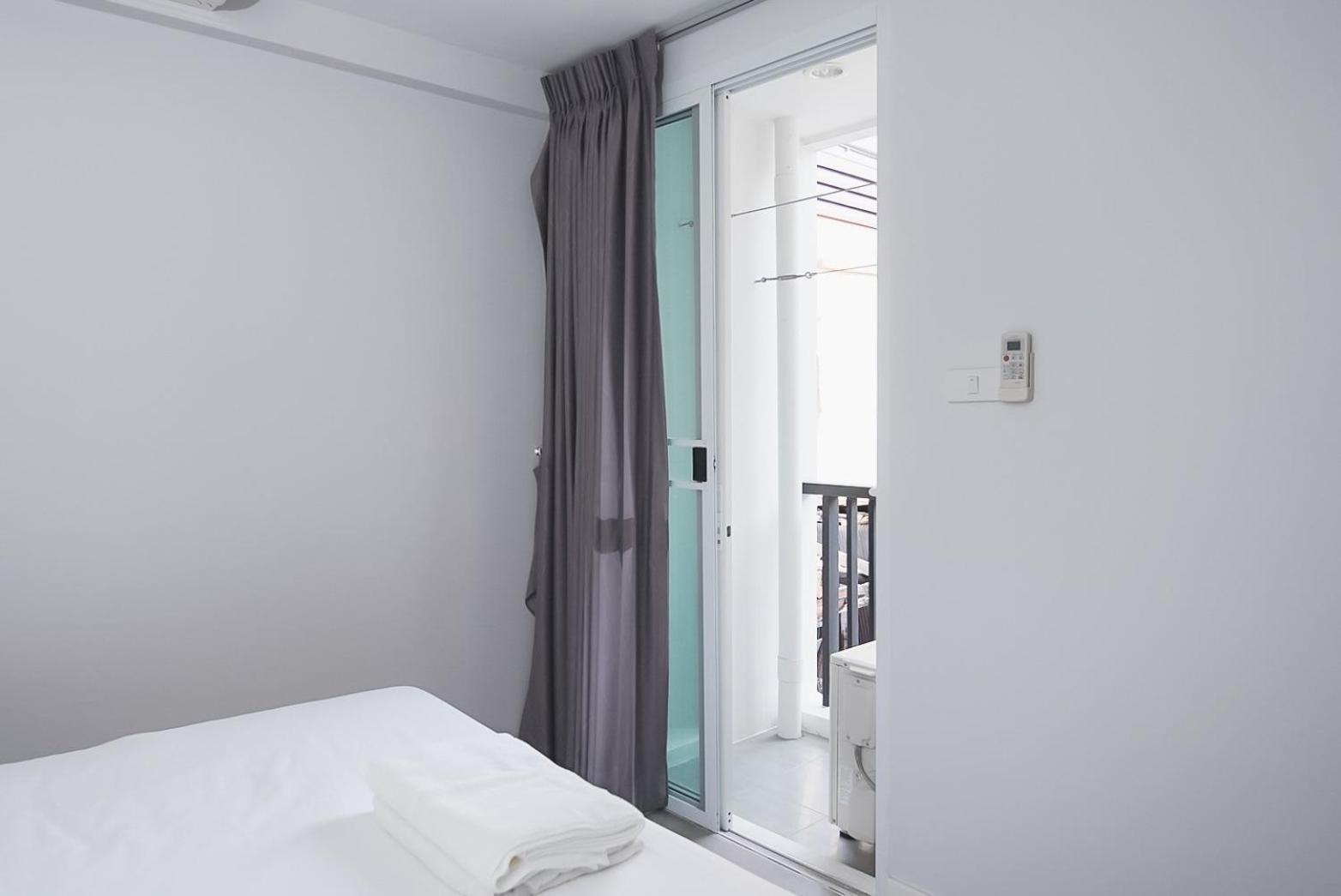 Mitr Inn Mrt Samyot Station - The Grand Palace Бангкок Экстерьер фото